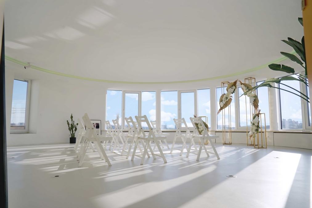 Зал Space на 21 этаже с открытой террасой