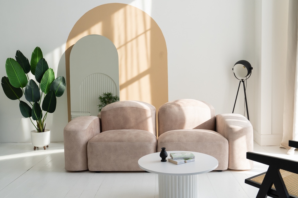 Світлий зал фотостудії VISION