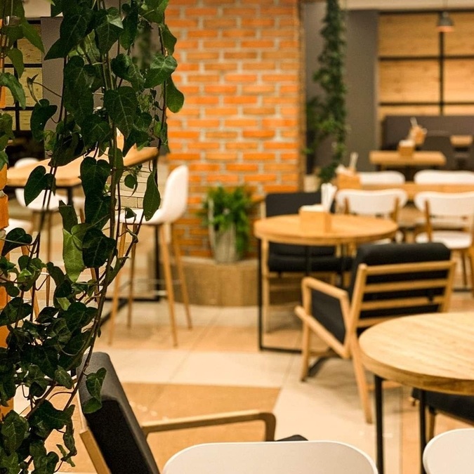 Локація для смачних заходів —"Ланч Бранч"