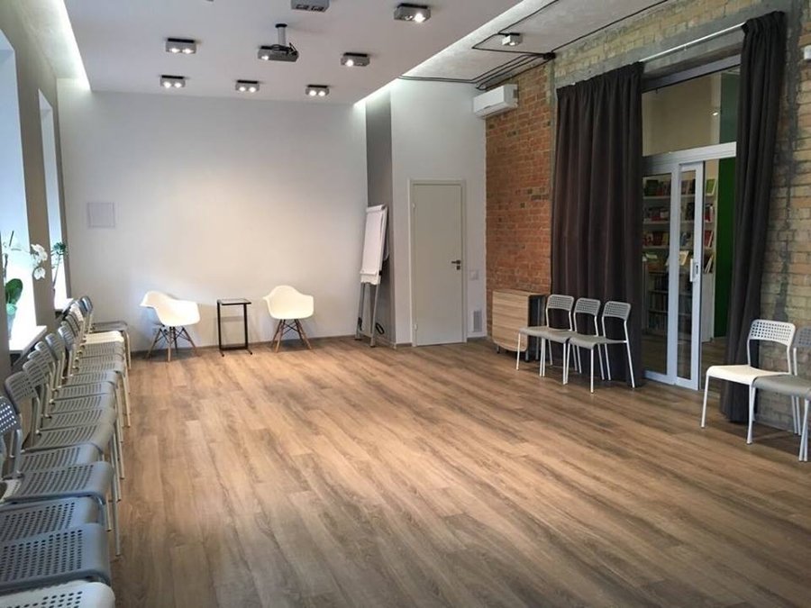 Сучасний арт-простір на Подолі