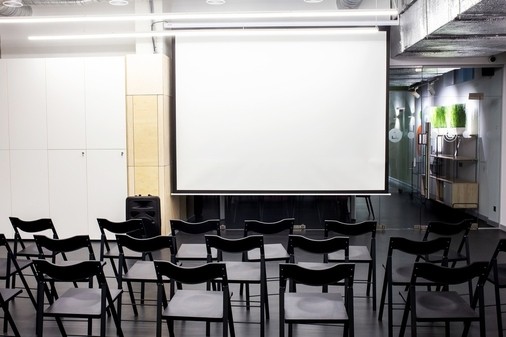 Конференц-зал в коворкинге SoftWork