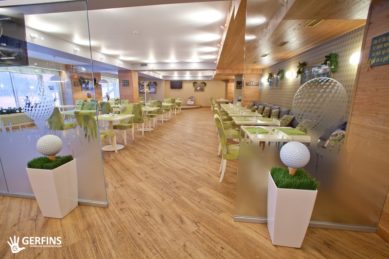 Світлий ресторан "Гольфіст"