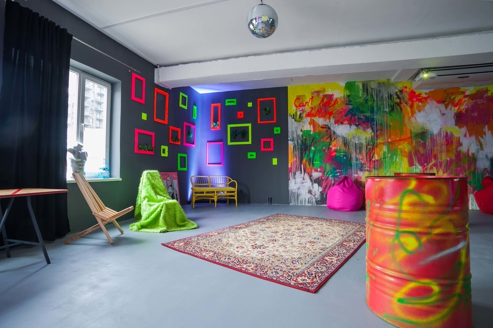 Farba Place - місце подій у Львові