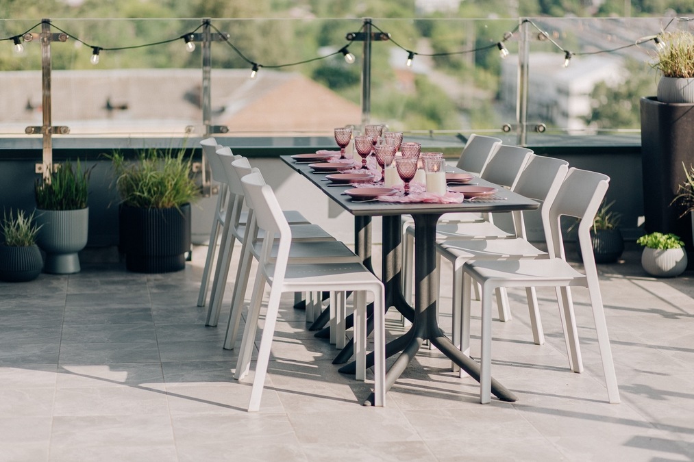 Тераса LOUNGE на Олімпійській