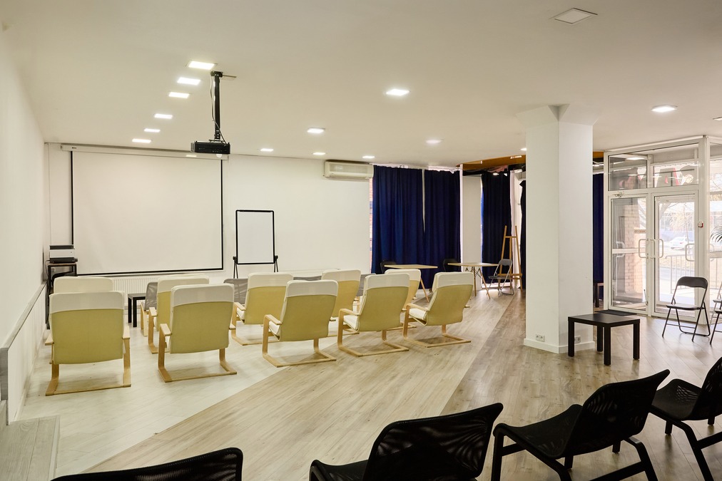 Лекторій для івентів Campus