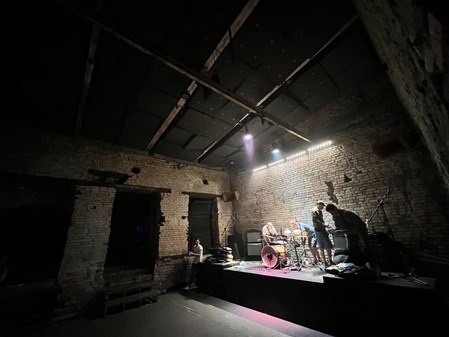 Клуб Otel' в стилі лофт