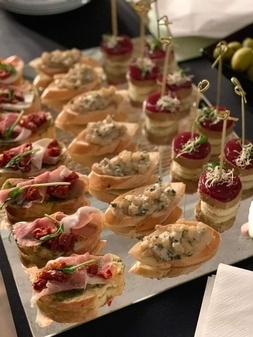 Локація для смачних заходів —"Ланч Бранч"