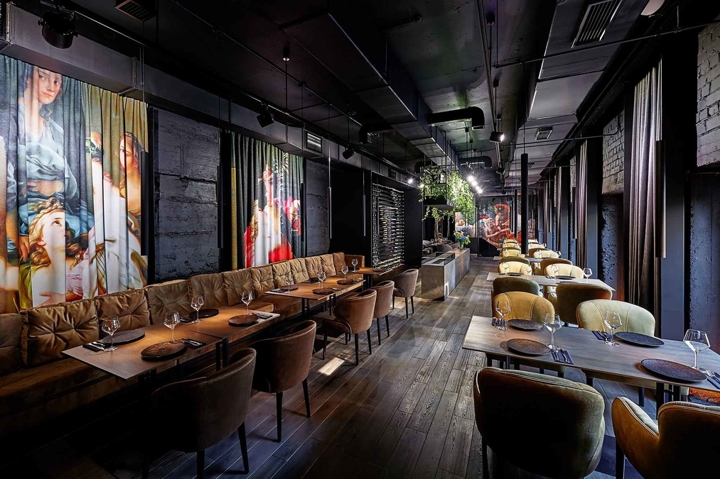 Ресторан Tolstiy&Tonkiy для корпоративів та іншого