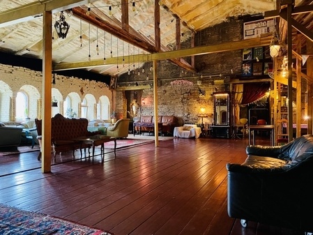 Art space - Attic Space