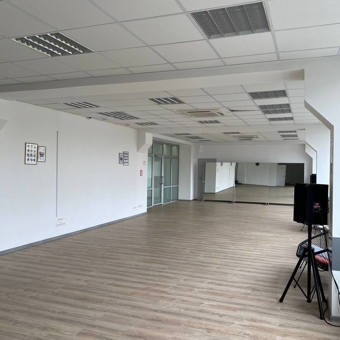 Зал для виступів та інших заходів