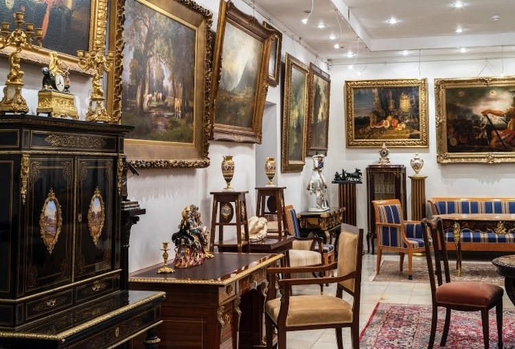 Галерея и антикварный салон для частных событий