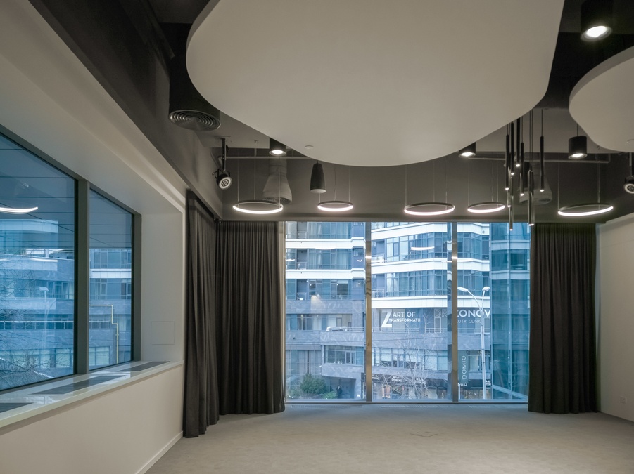 Унікальний івент-спейс Quoroom