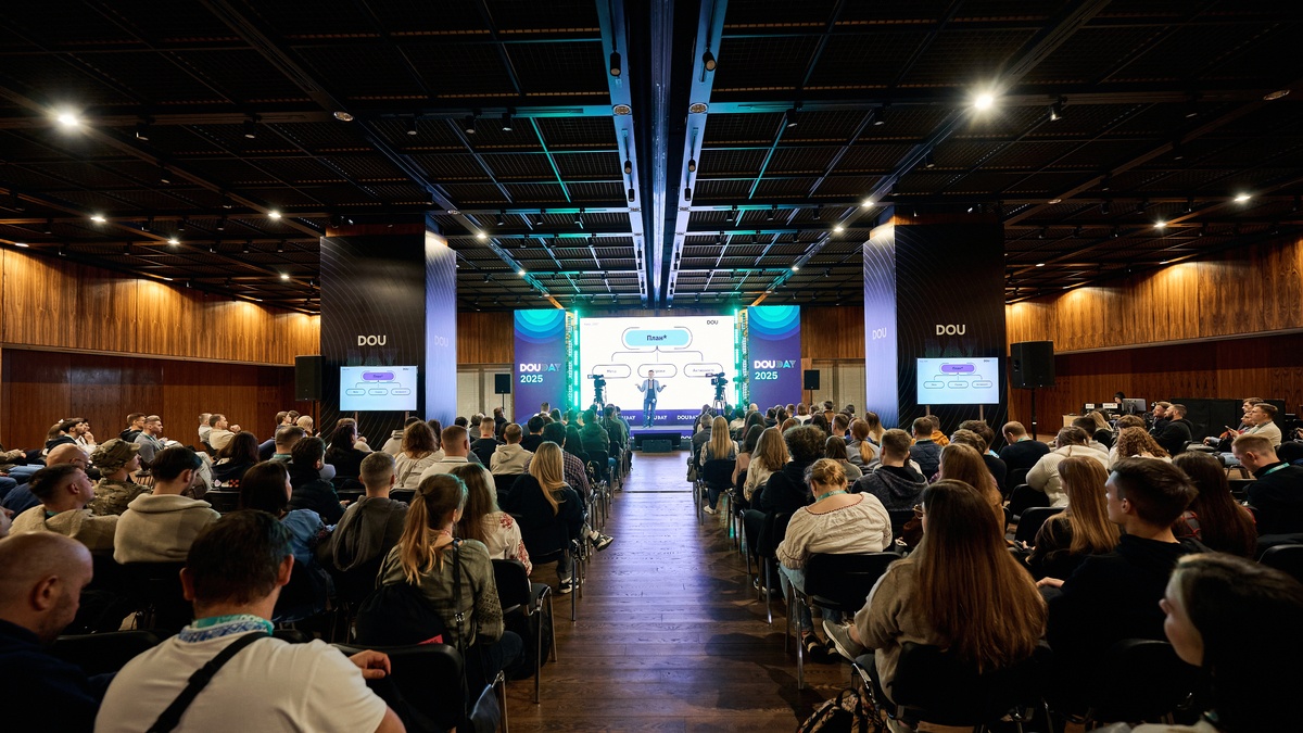 Мала виставкова зала | Parkovy