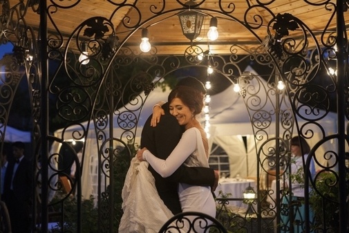 Затишна локація для святкування Oselya