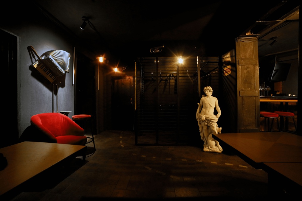 Простір для івентів на Подолі