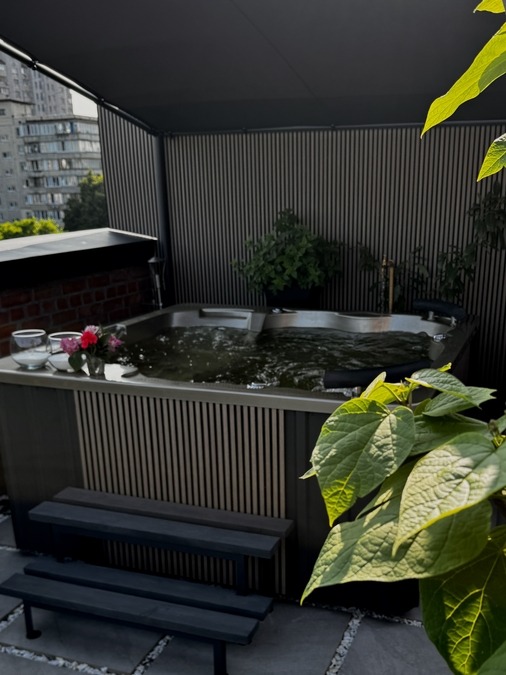 Тераса на даху Emily Family