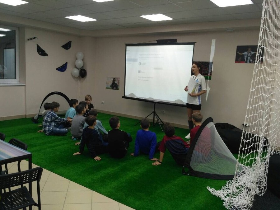 Футбольных хаб в AntiCafe Ф7