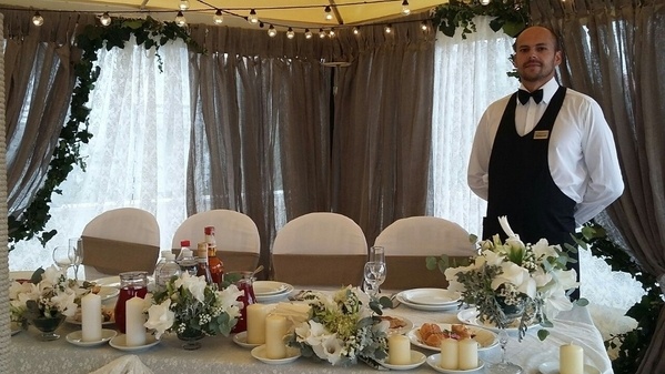 Праздничный банкетный зал ресторана "Коляда"