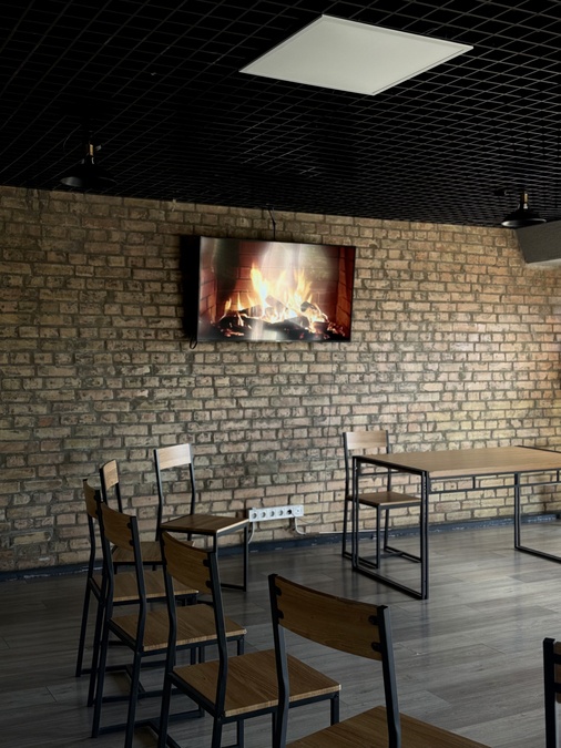 Зал лофт для конференції, переговорів