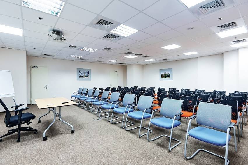 Приятный конференц-зал на Театральной