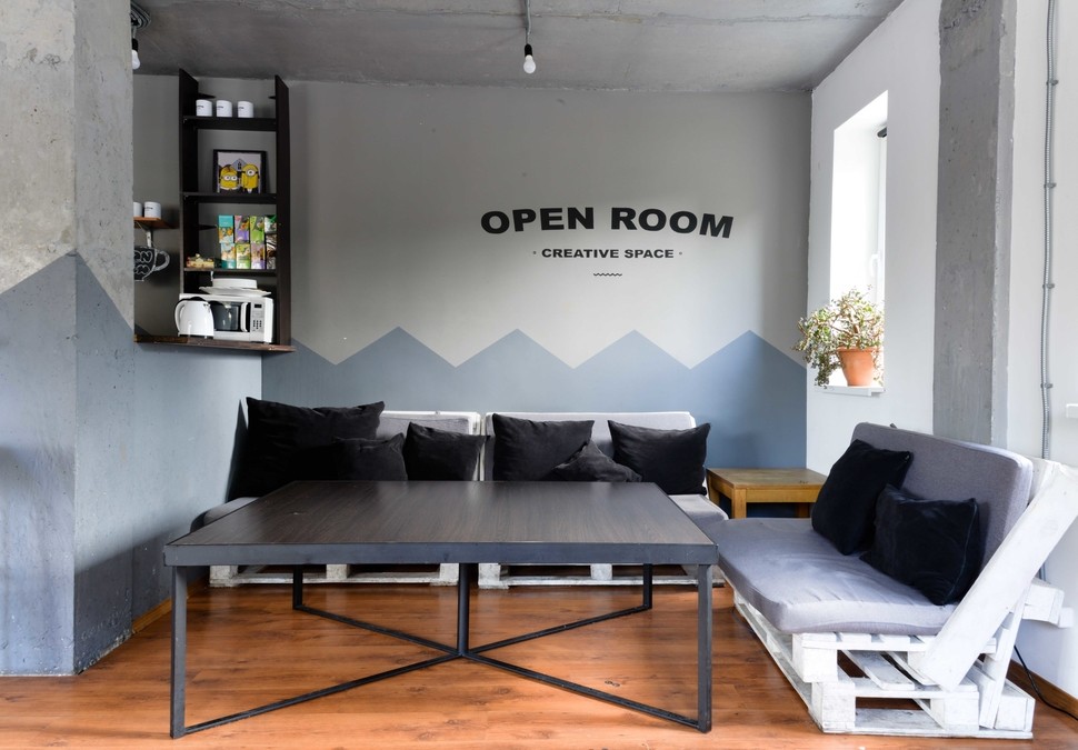 Open Room - помещение для дня рождения и вечеринки