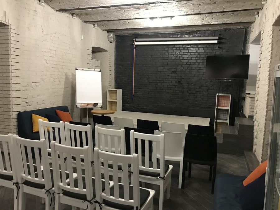 Конференц-зал в креативном пространстве