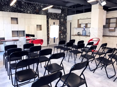 Конференц-зал в центрі Дніпра "Olva beauty place"