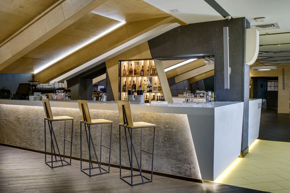 Кіноресторан RELUX від Планета Кіно в Блокбастері