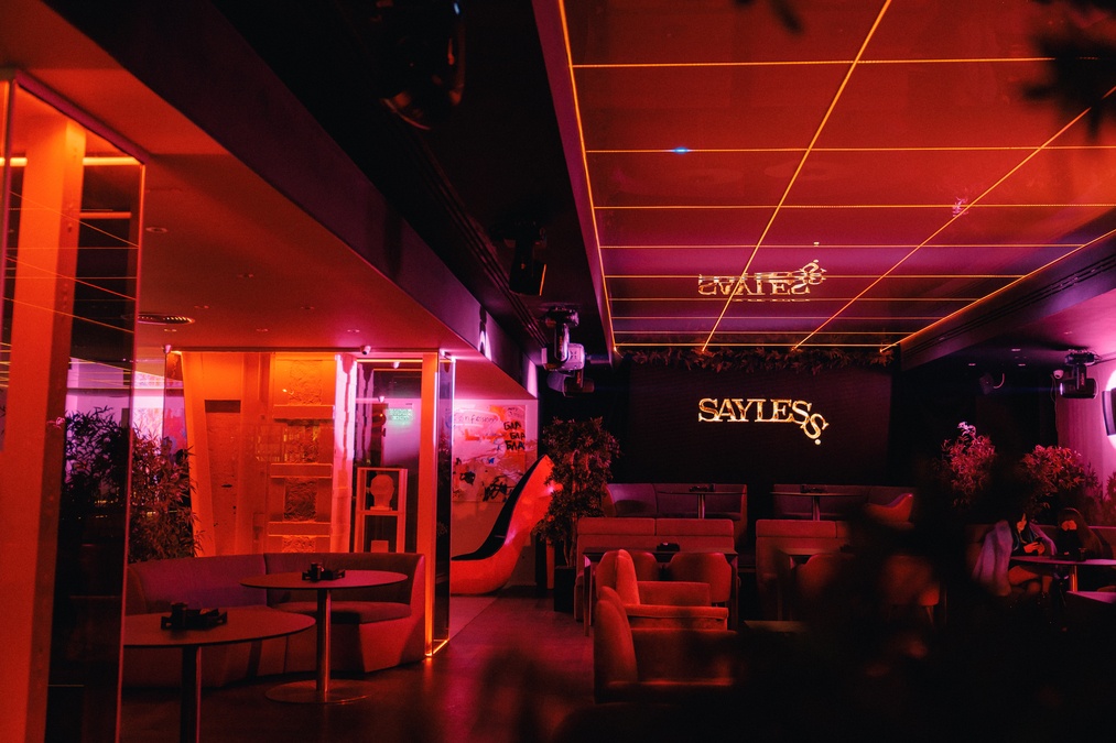 Sayless Music Bar для мероприятий