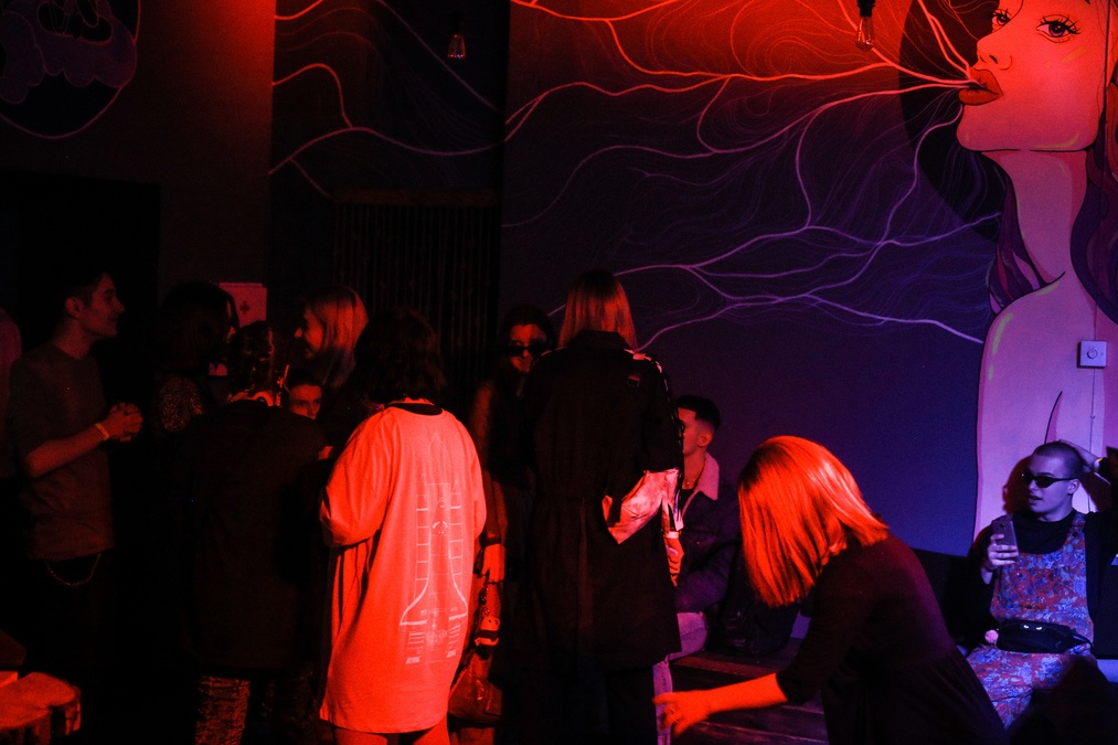 Яркое пространство для вечеринок и других ивентов