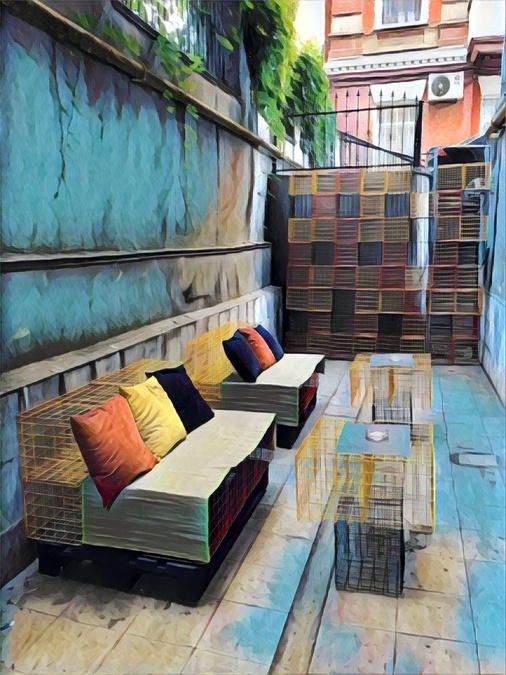 Event-HUB з лаундж-зоною і літньою терасою