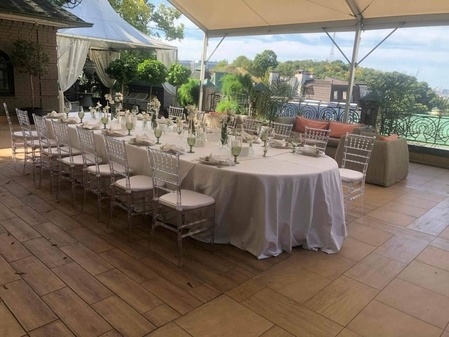 Конференц-зала та тераса "Воздвиженська"