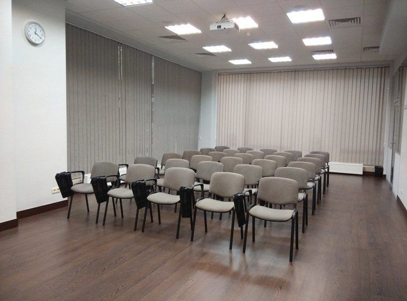 Конференц зал в бизнес центре "Ильинский" 