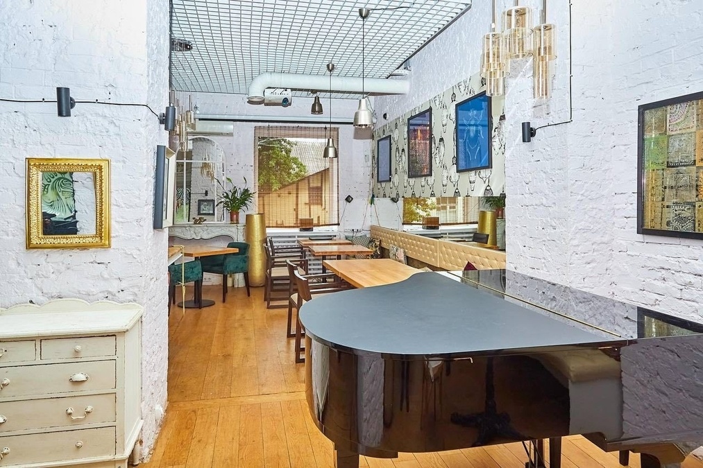 Локація для святкувань "Цінності"