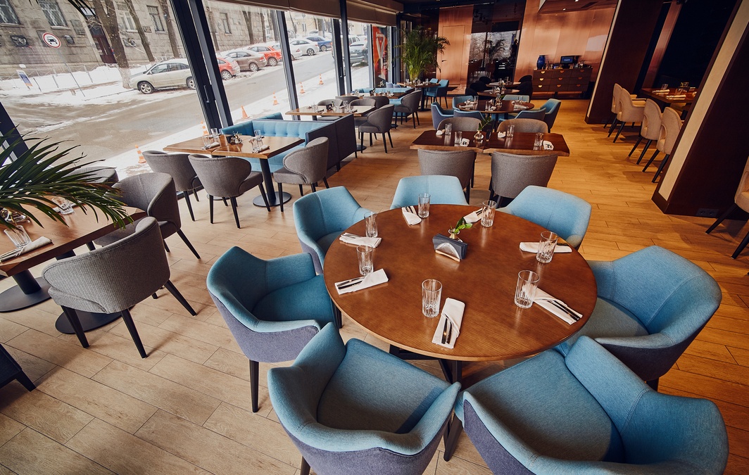 Универсальное пространство Just C.A.F.E