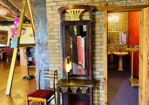 Art space - Attic Space