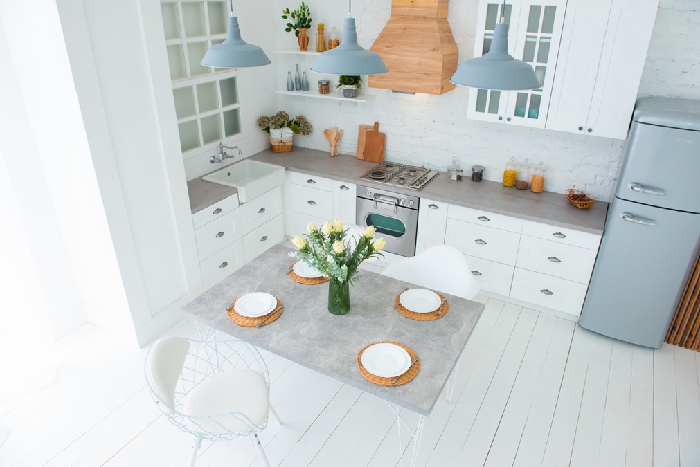 Світлий зал фотостудії VISION