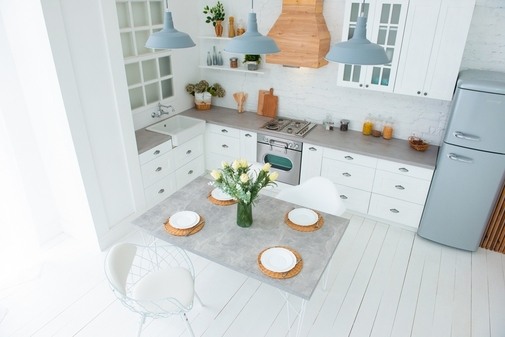 Светлый зал  фотостудии VISION 