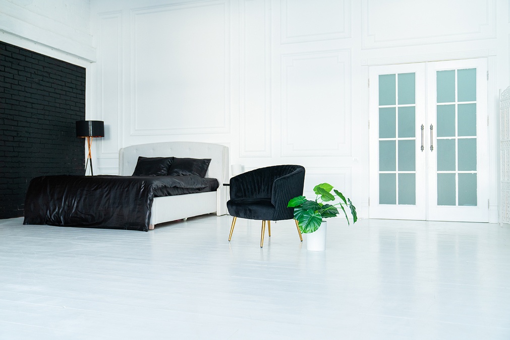 Світлий зал фотостудії VISION