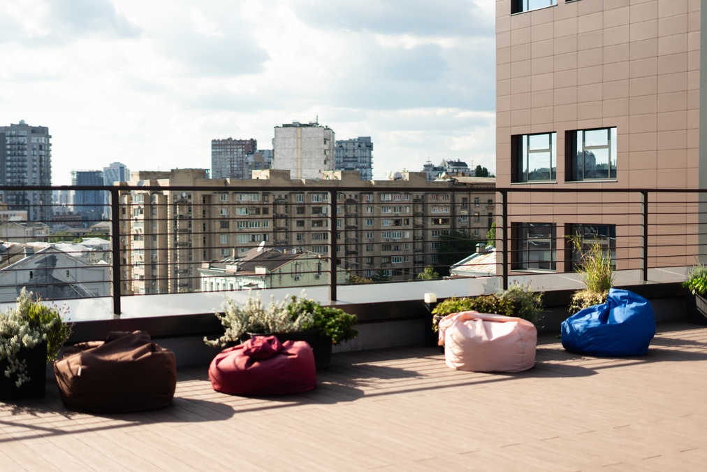 Тераса Інфініті на Олімпійській (є генератор)