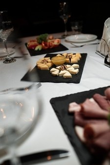 Мolotok Loft бар на Лісовій