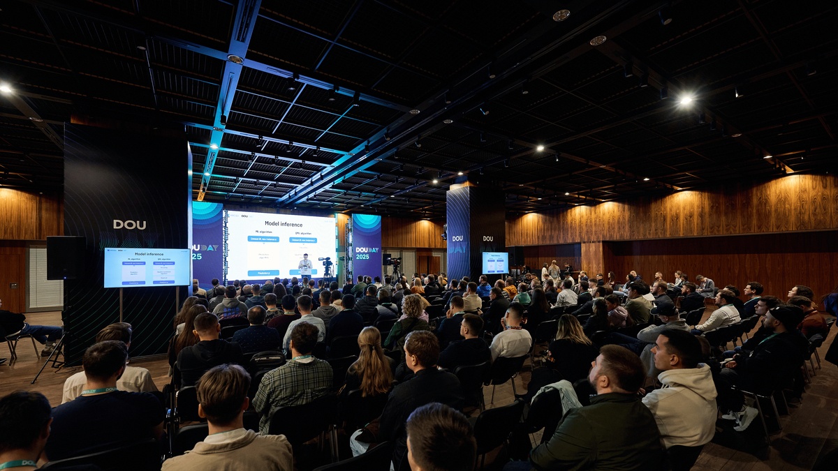 Мала виставкова зала | Parkovy