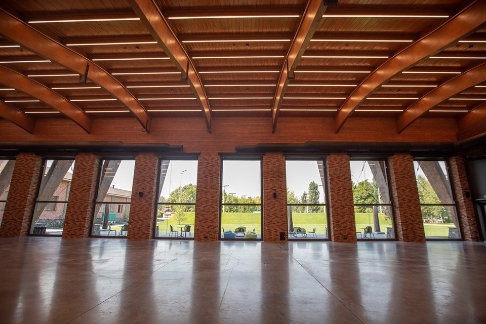 Mayachok Event Hall - концертный зал