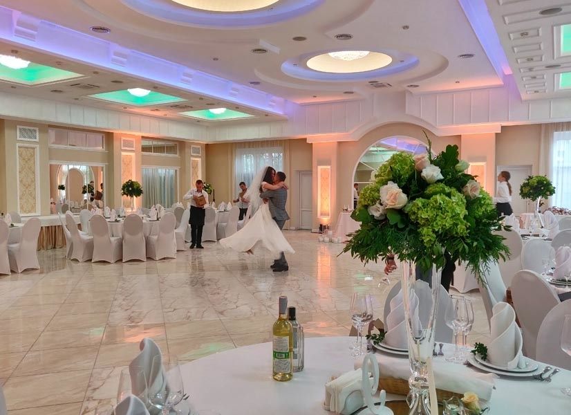 Зал «ГРАНД ХОЛ» в комплексі «Софіївський Посад»