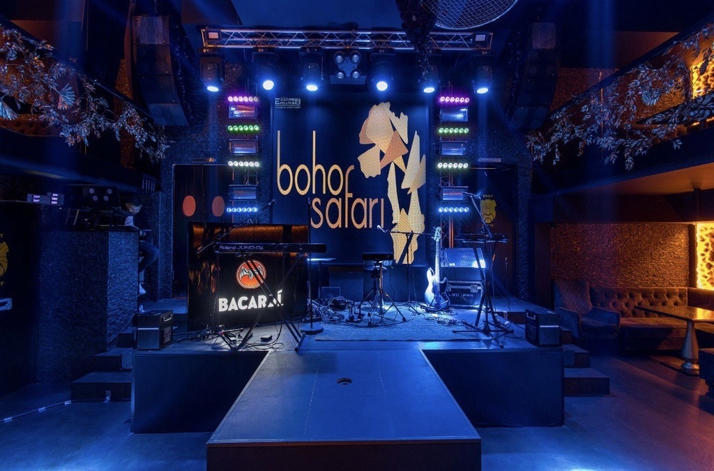 Зал в BOHO для проведення свят та інших івентів