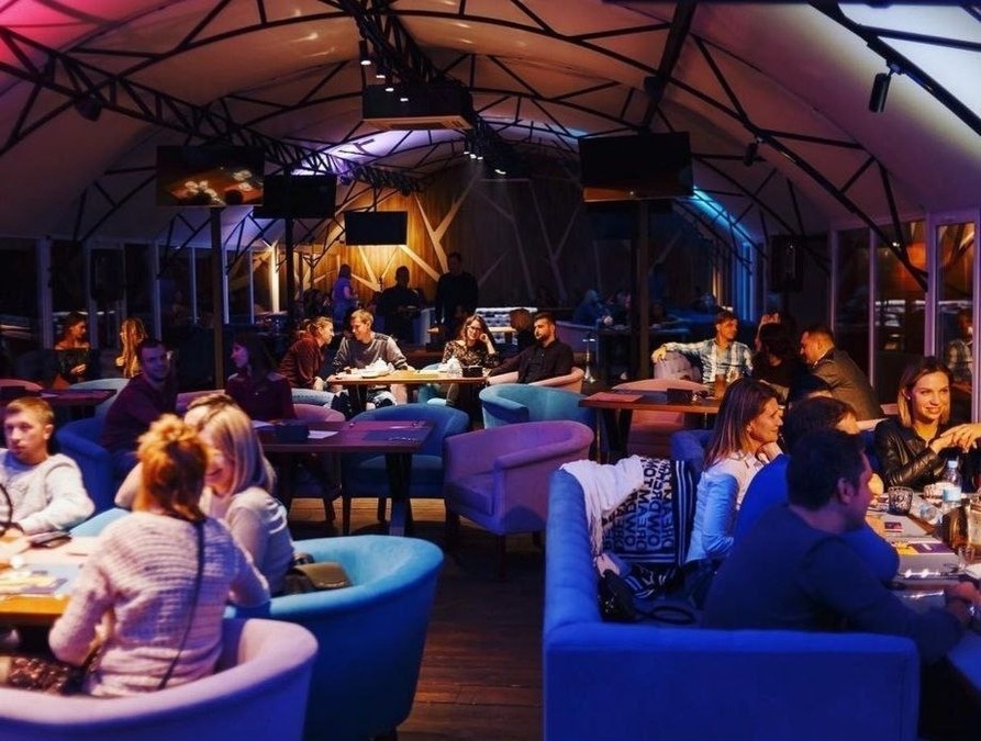 Локація для корпоративу Sungrilla