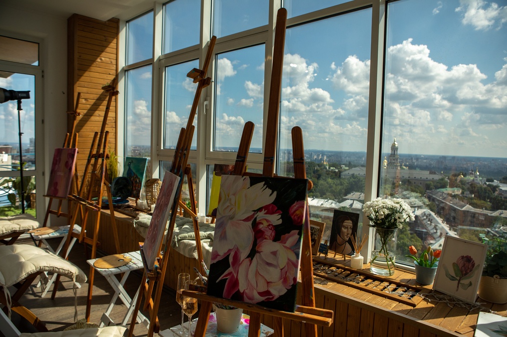 Руфтоп з найвищою терасою Печерська