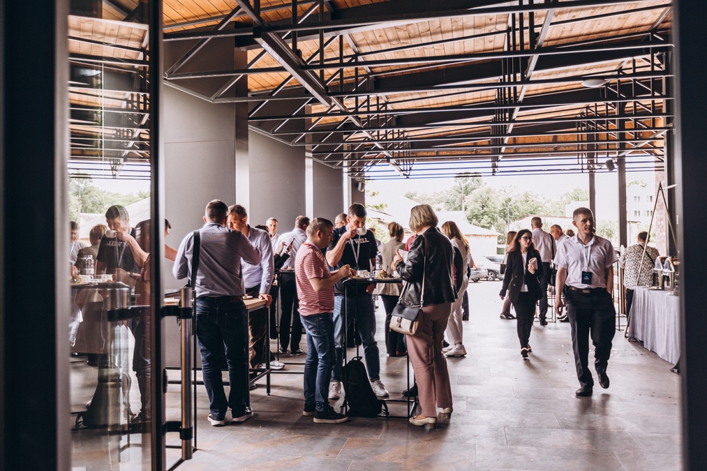 Linkos Event Hall - 6 сучасних залів з укриттям 