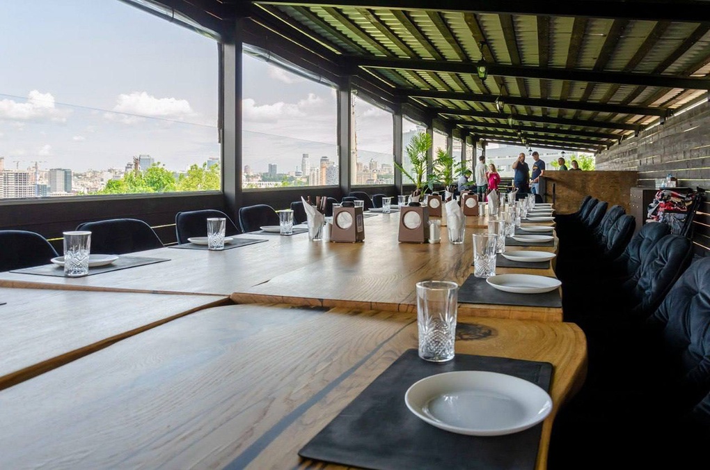 Панорамна тераса Sunset Terrace для заходів 