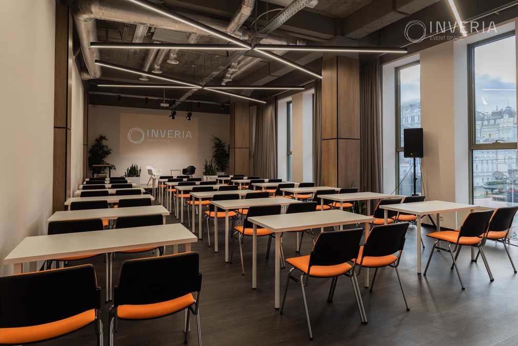 SOUTH  -  зал для яскравих подій